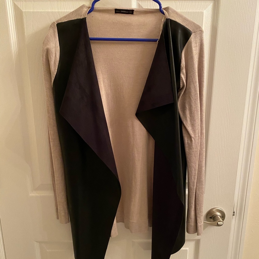 Zara Black and Tan sweater